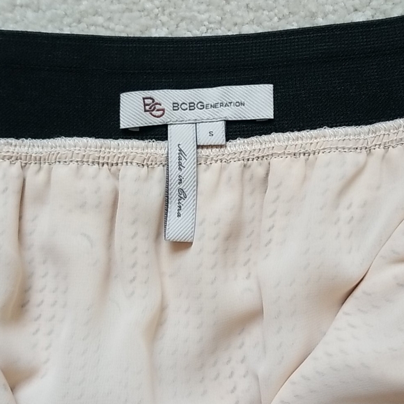 BCBG Tiered Skirt - Picture 3 of 3